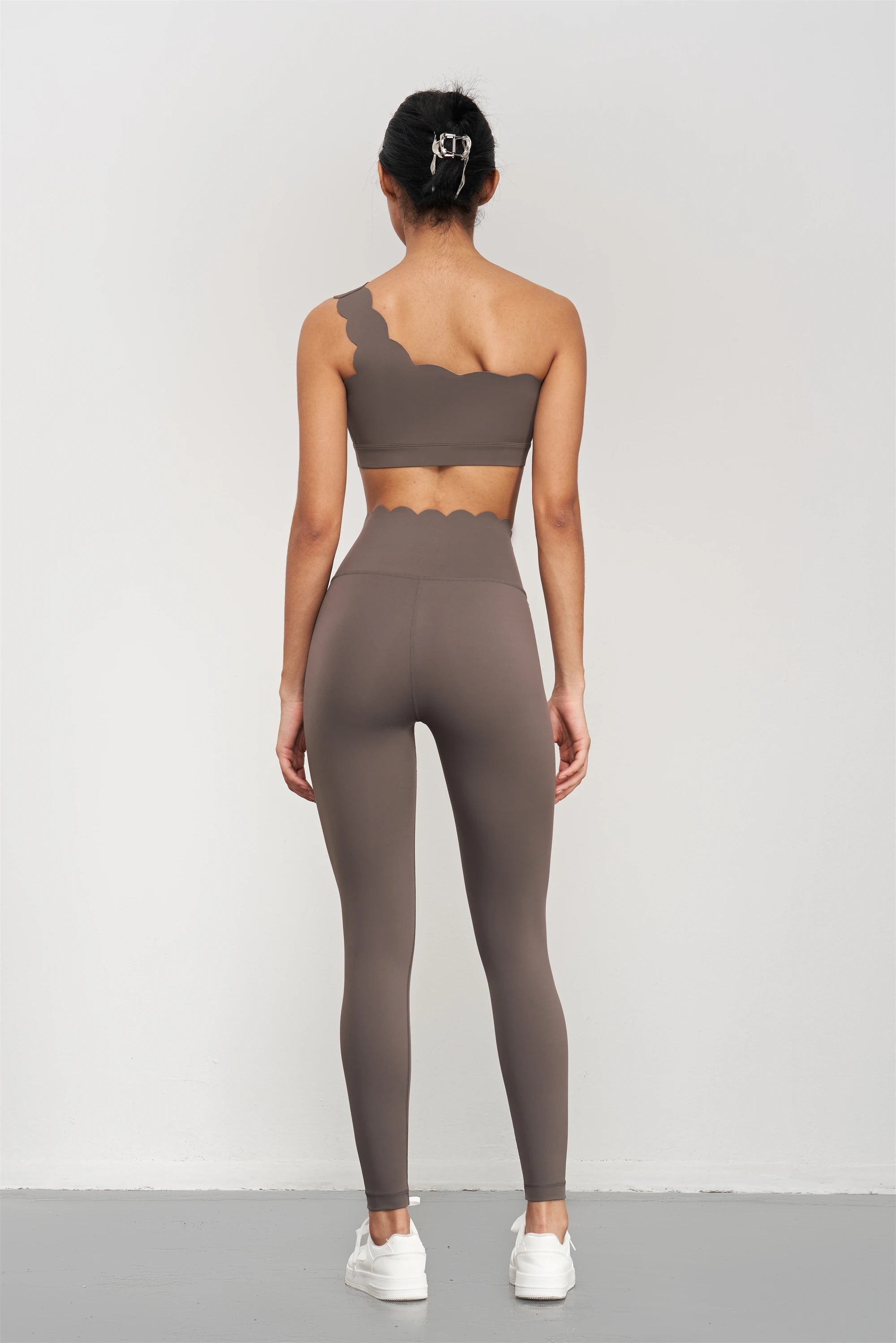 Leggings sirène Little Melon avec motif coloré, tissu extensible, parfaits pour le confort et le style.