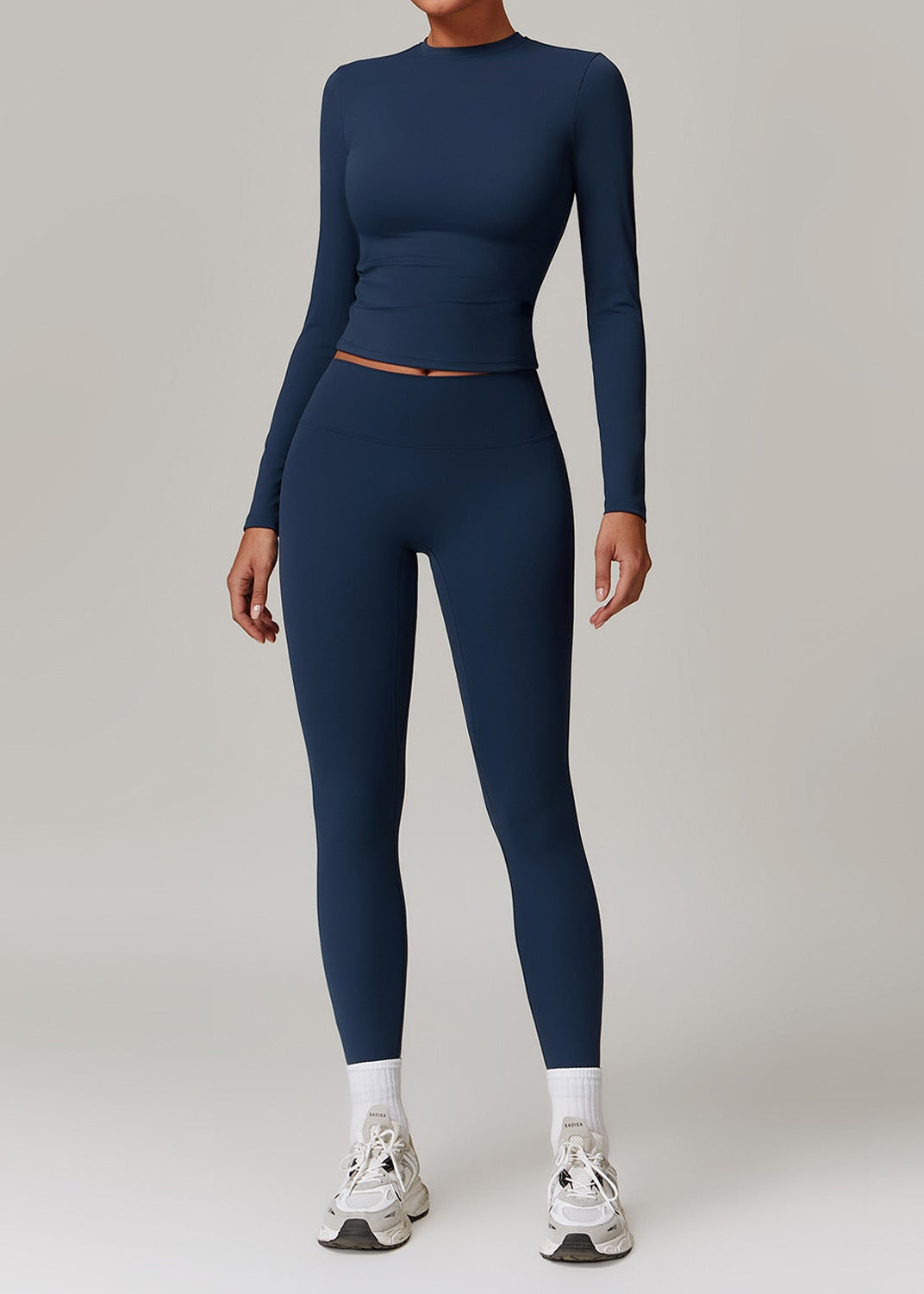 Ensemble Harmony de Little Melon, vêtements assortis pour bébé, en coton doux, avec motifs colorés et confortables.