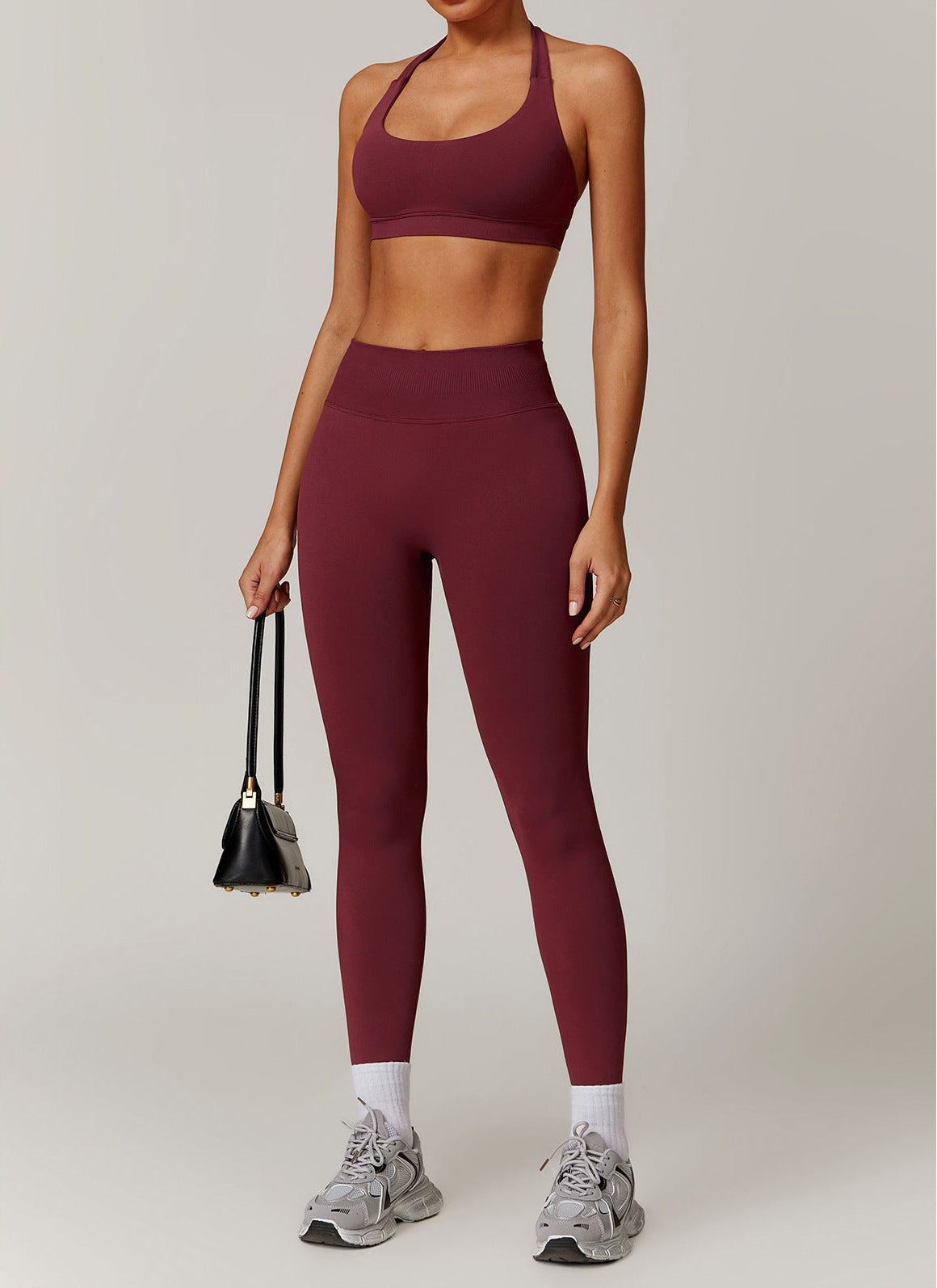 Ensemble de soutien-gorge sans couture Little Melon, en tissu doux et confortable, vue de face.