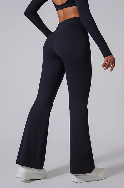 Ensemble Serenity de Little Melon, vêtements confortables pour bébé avec motifs doux, visible dans l&