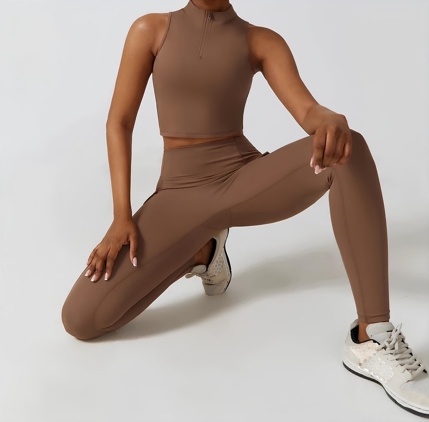 Ensemble assorti Evolve Set Premium de Little Melon pour un style moderne, costume coordonné en tissu confortable et tendance.