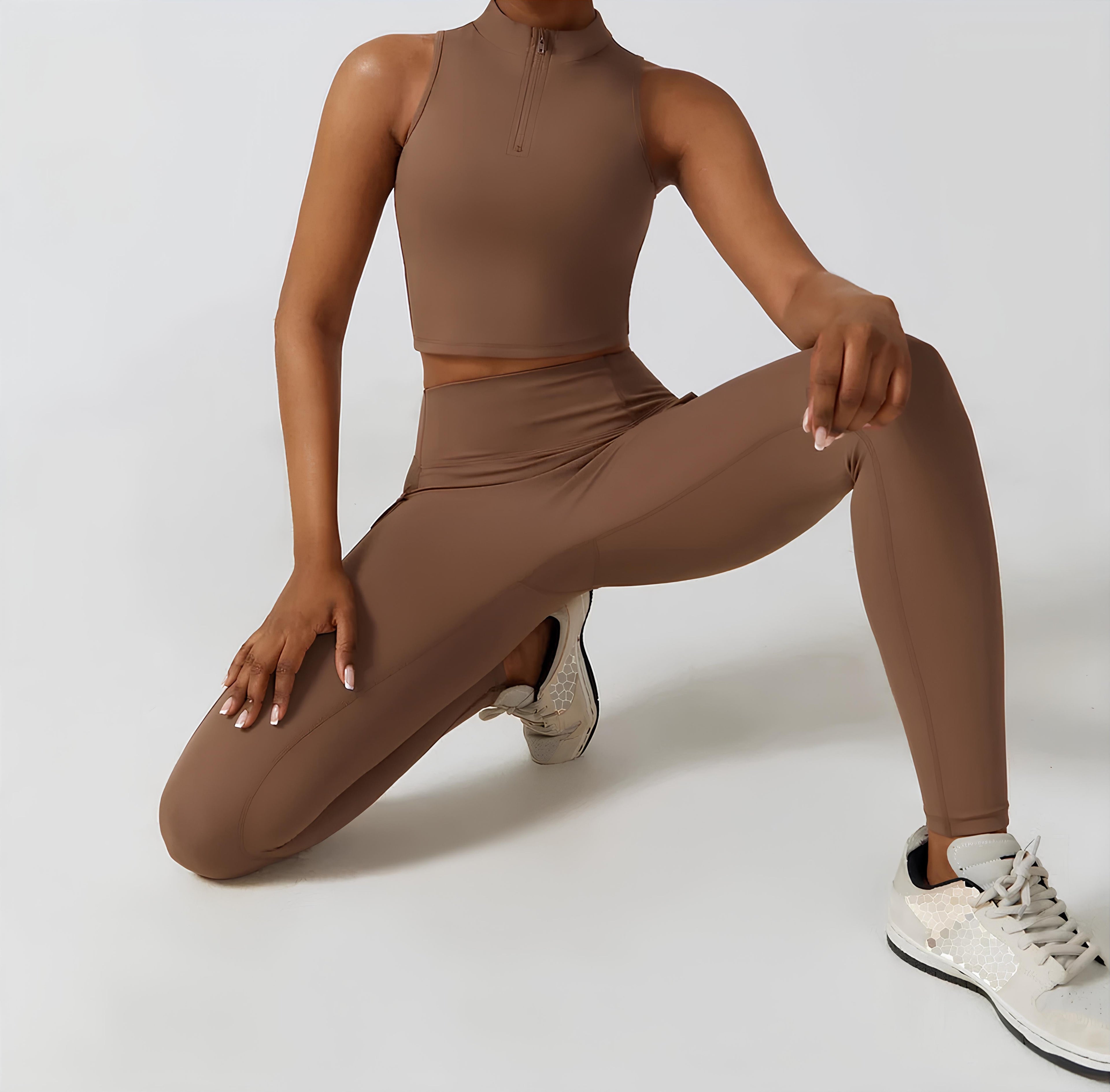 Ensemble assorti Evolve Set Premium de Little Melon pour un style moderne, costume coordonné en tissu confortable et tendance.