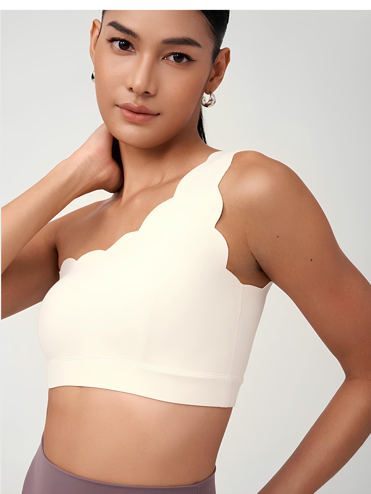 Soutien-gorge sirène beige de la marque Little Melon, avec des détails élégants et un style nautique.